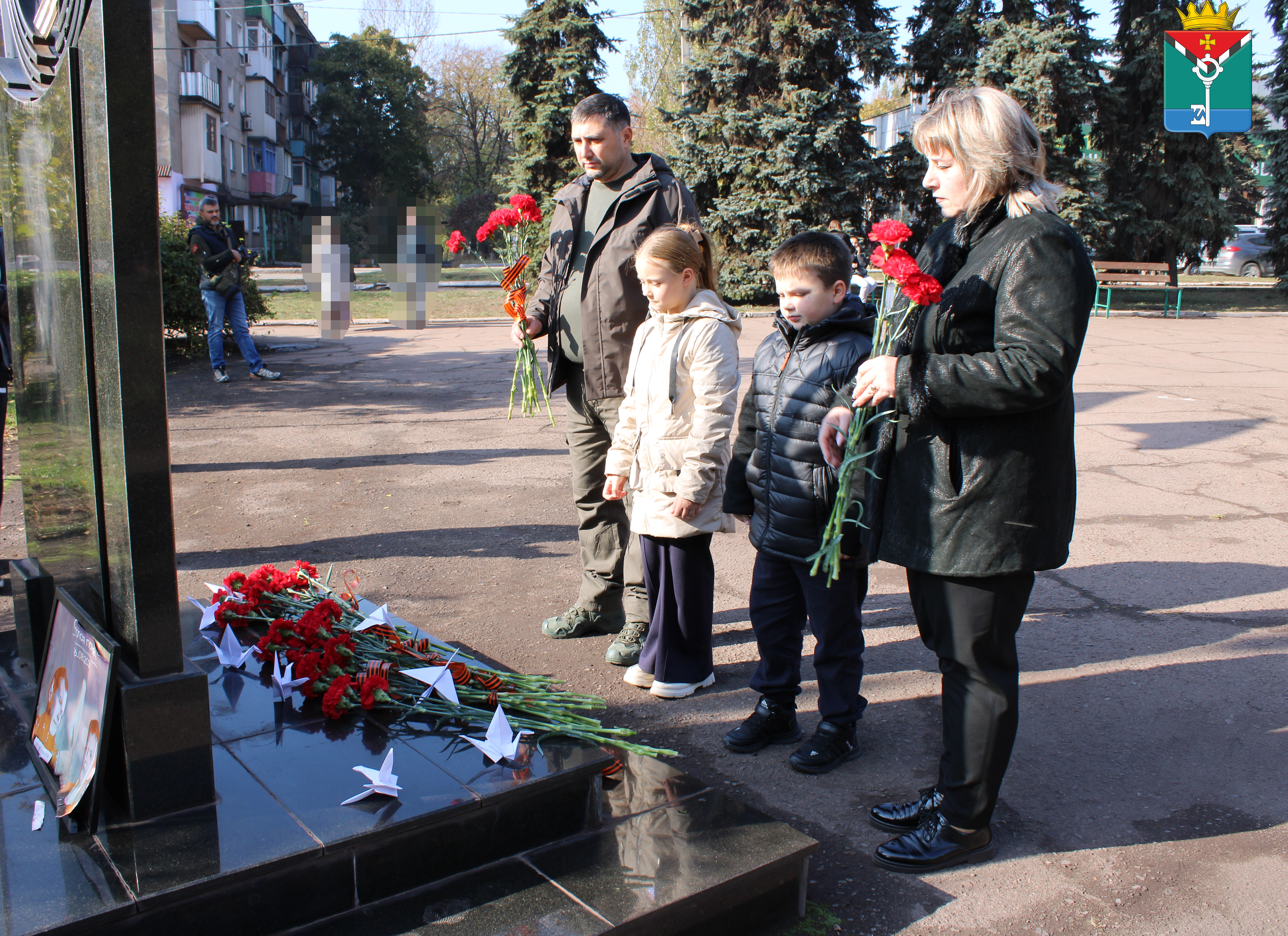 Краснолиманцы почтили память погибших солдат в День Белых Журавлей.