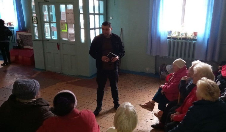 Живое обсуждение во время встречи. Живое обсуждение во время встречи.