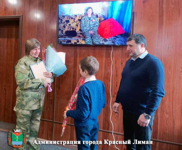 Встреча детей Краснолиманщины с участником боевых действий. Встреча детей Краснолиманщины с участником боевых действий.