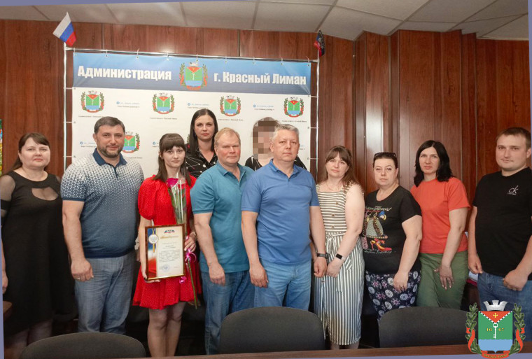 Поздравление социальных работников. Поздравление социальных работников.