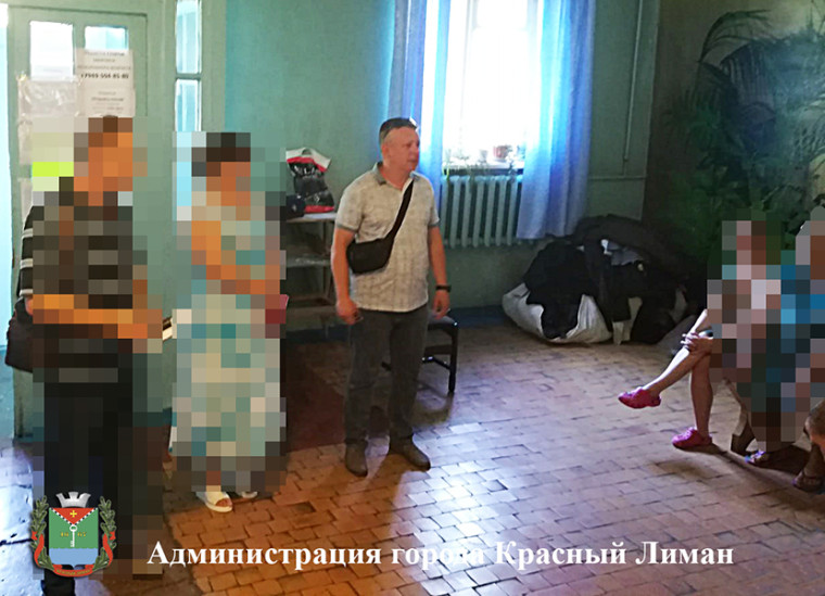 Состоялся сход с эвакуированными гражданами Краснолиманщины. Состоялся сход с эвакуированными гражданами Краснолиманщины.