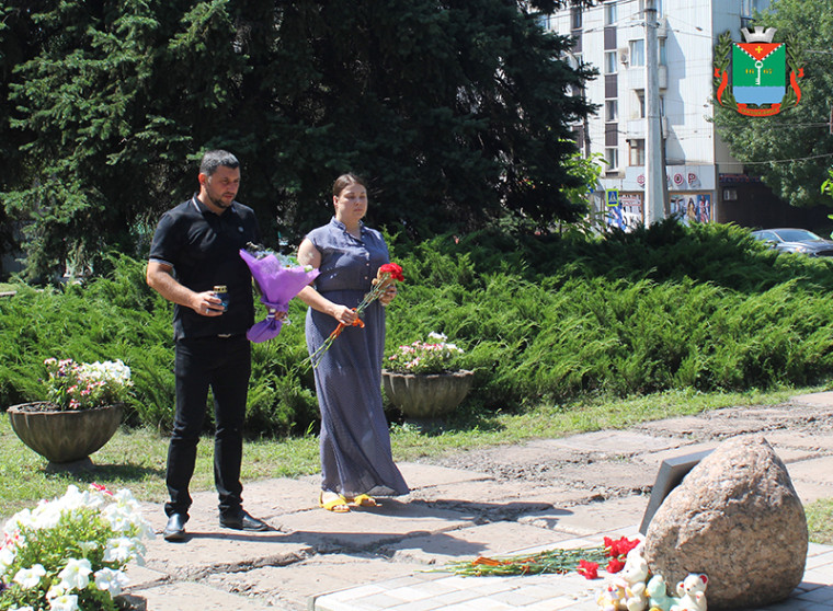 День памяти детей - жертв войны в Донбассе. День памяти детей - жертв войны в Донбассе.